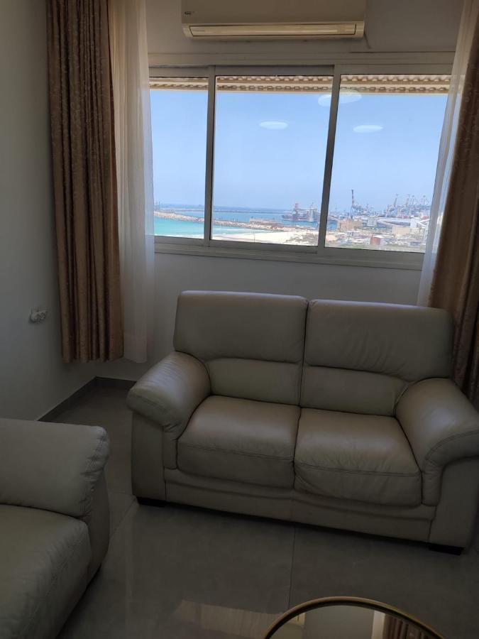 Lovely Three-Room Apartment Above The Promenade Ashdod Dış mekan fotoğraf